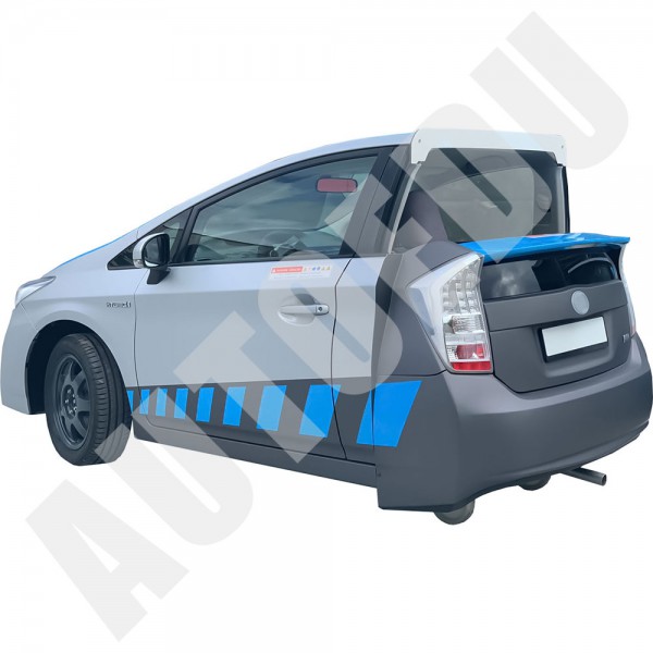 Automobilio modelis su hibridine technologija Benzinas/Elektra Toyota PRIUS III Hybrid ½  PMTP-03 AutoEDU